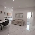 Chiaia Arcoleo House - Anita